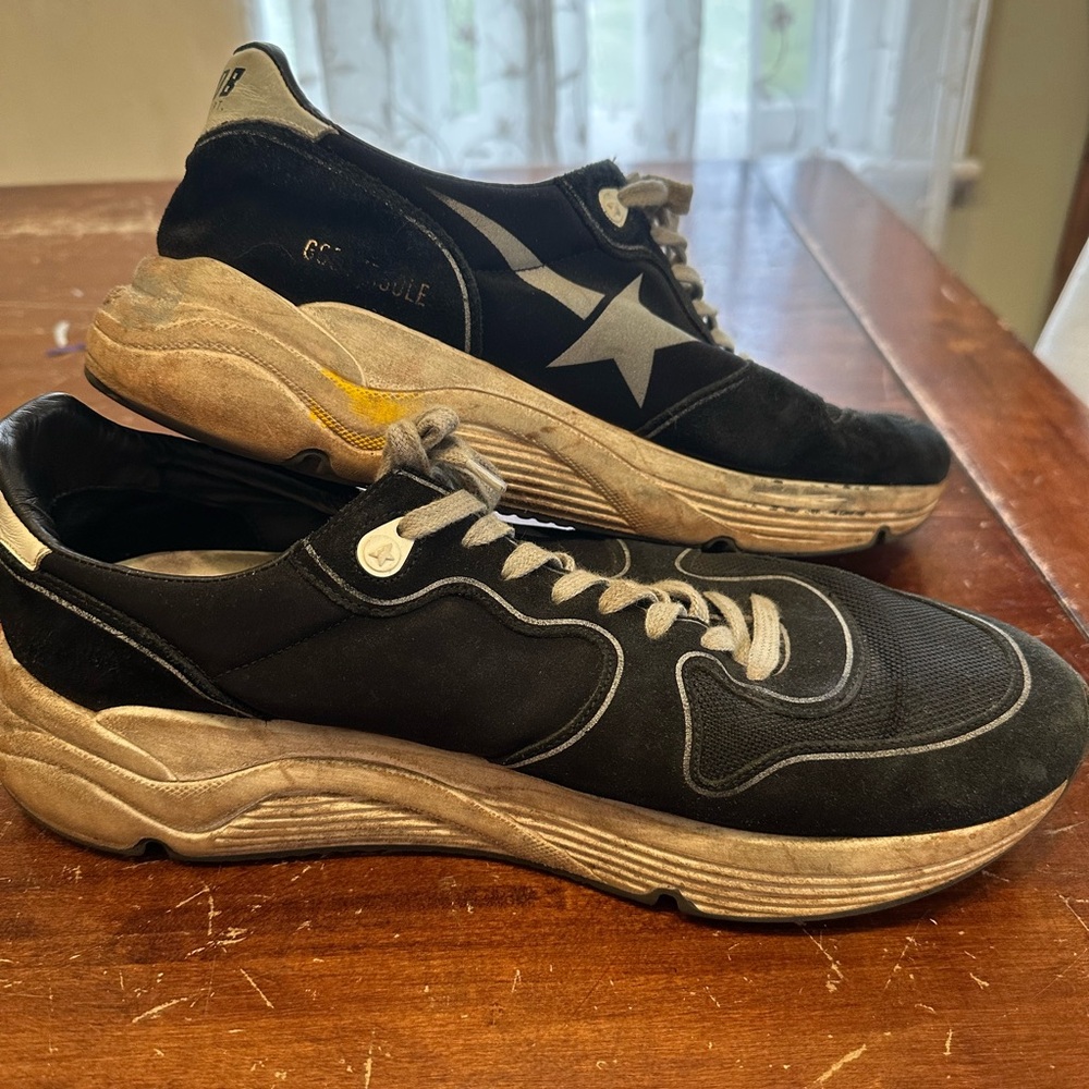Golden Goose Deluxe Brand Running Shoes - Picture 3 of 4
